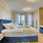 Elena - Crowonder Luxury Rent Zaton (Zadar)