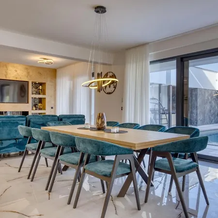Elena - Crowonder Luxury Rent Zaton (Zadar)