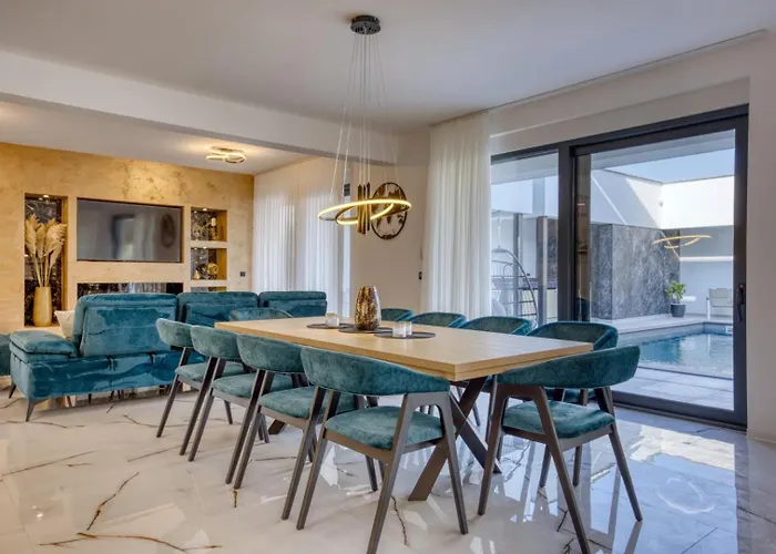Elena - Crowonder Luxury Rent Zaton (Zadar)